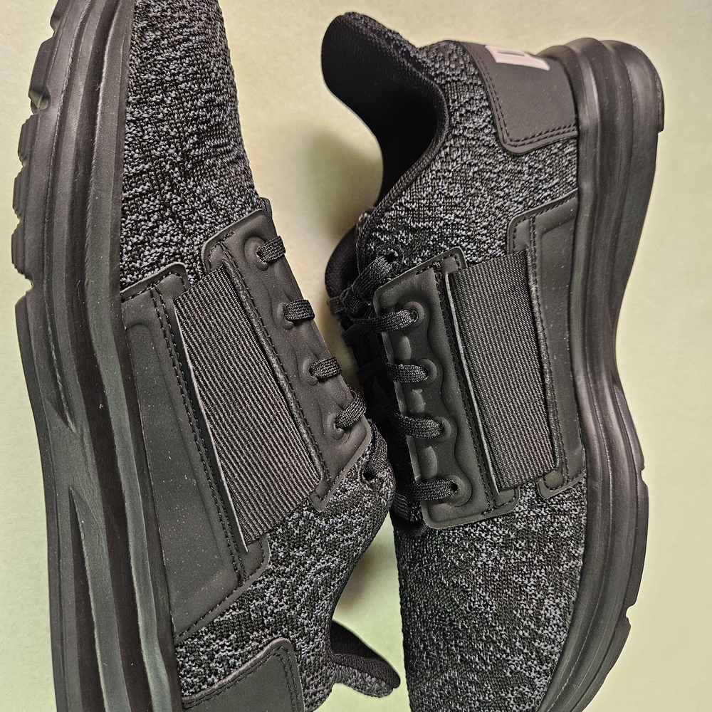 Puma Enzo Cross Trainer Women's Sz 6.5 Black Sneakers